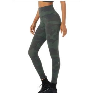 NWT alo camo leggings